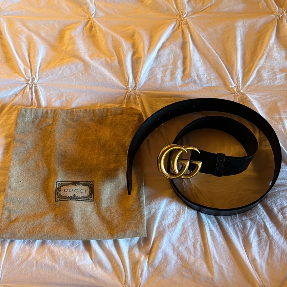 Gucci 38mm double G leather belt authentic